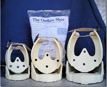 Laminitis pads for horses with hoof problems reduces pain associated with laminitis and founder