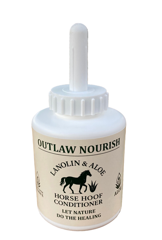 Outlaw Nourish Natural Hoof Conditioner For Horse Hoof Oil For Horses Dry Cracked Hoofs